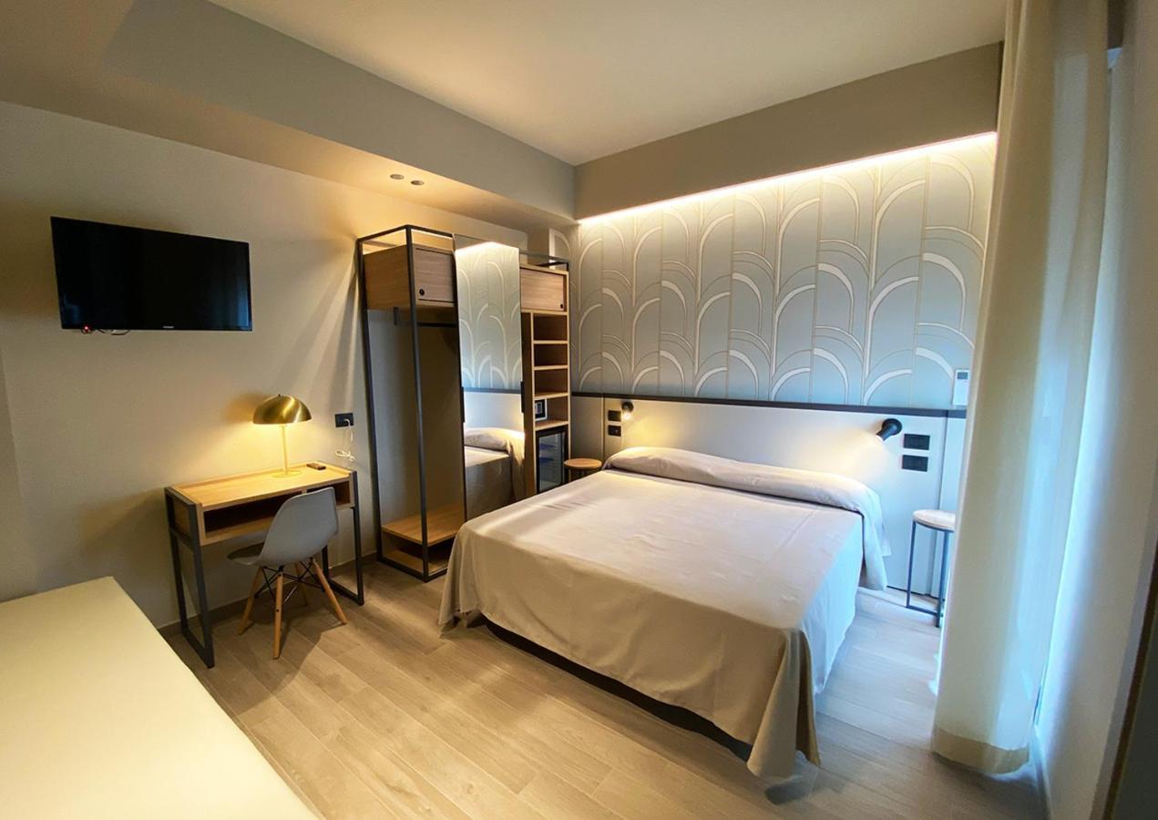 Hotel President Беллария-Иджеа-Марина Экстерьер фото